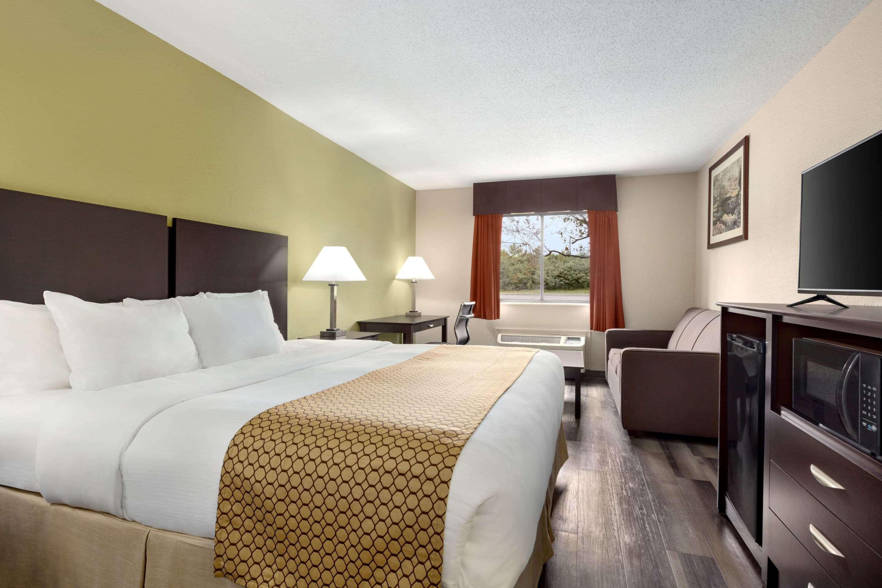 Hotel Baymont By Wyndham Monroe Exterior foto